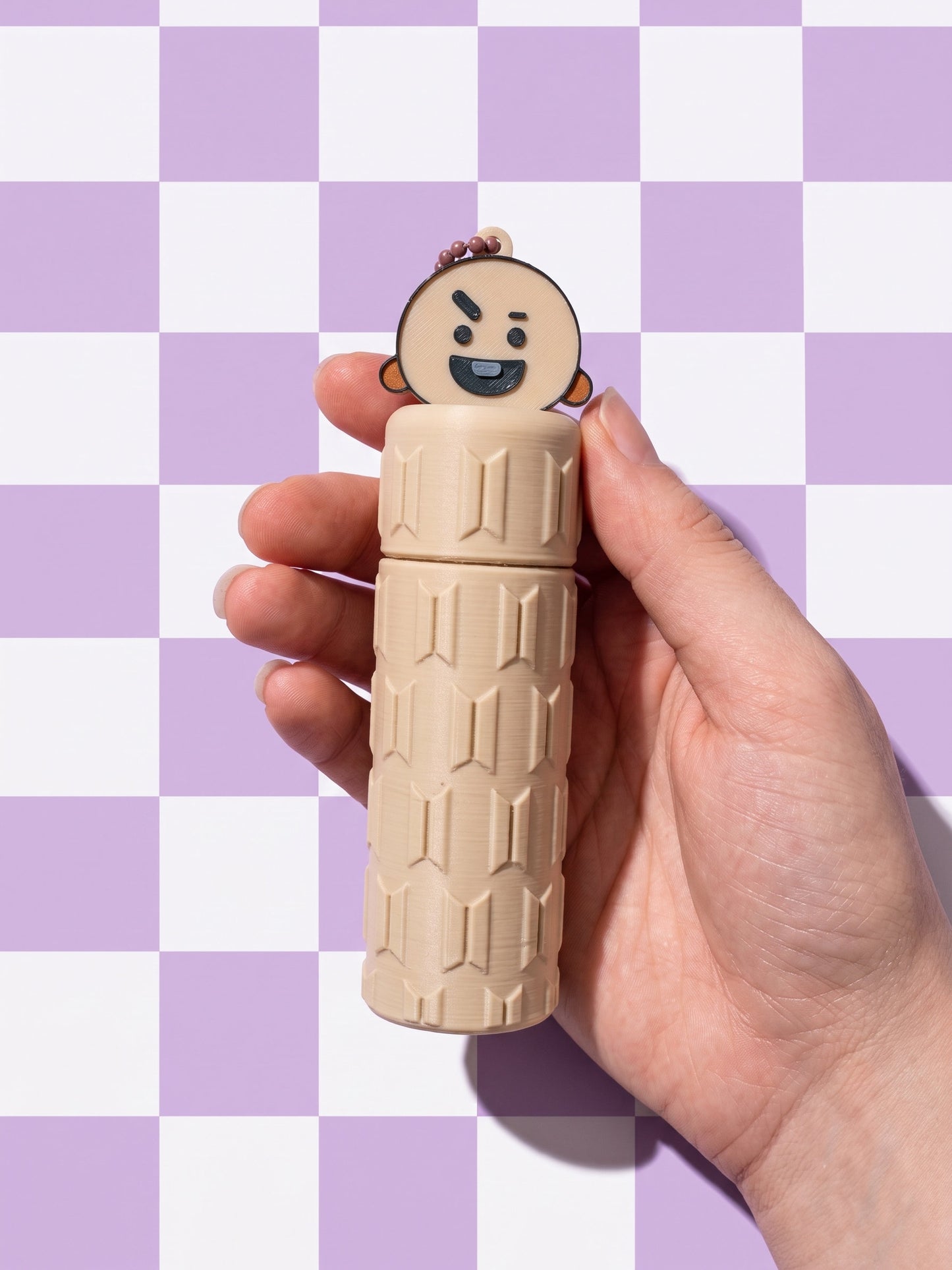 Llavero Porta Labial y Pastillero BT21 BTS