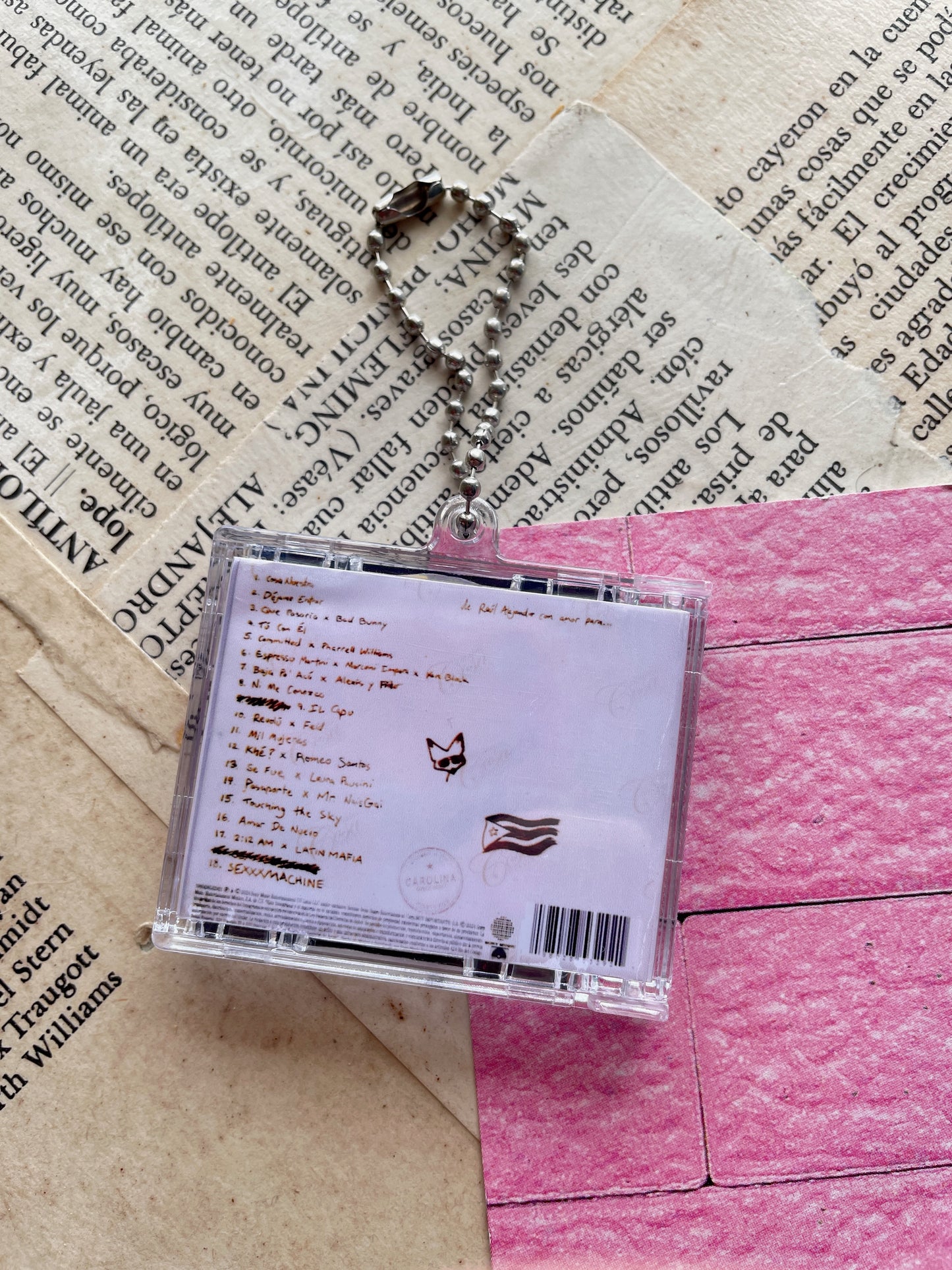 Rauw Alejandro Cosa nuestra- Llavero Mini CD  con NFC link personalizado| Regalo Musical Original