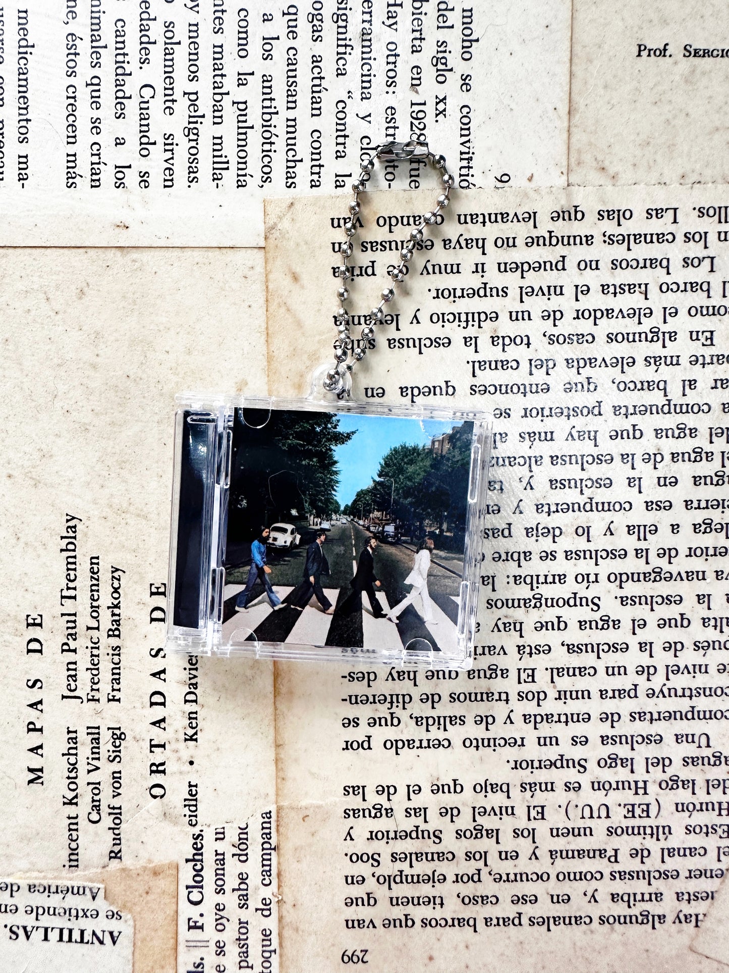 Los beatles abbey Road Llavero Mini CD  con NFC link personalizado| Regalo Musical Original