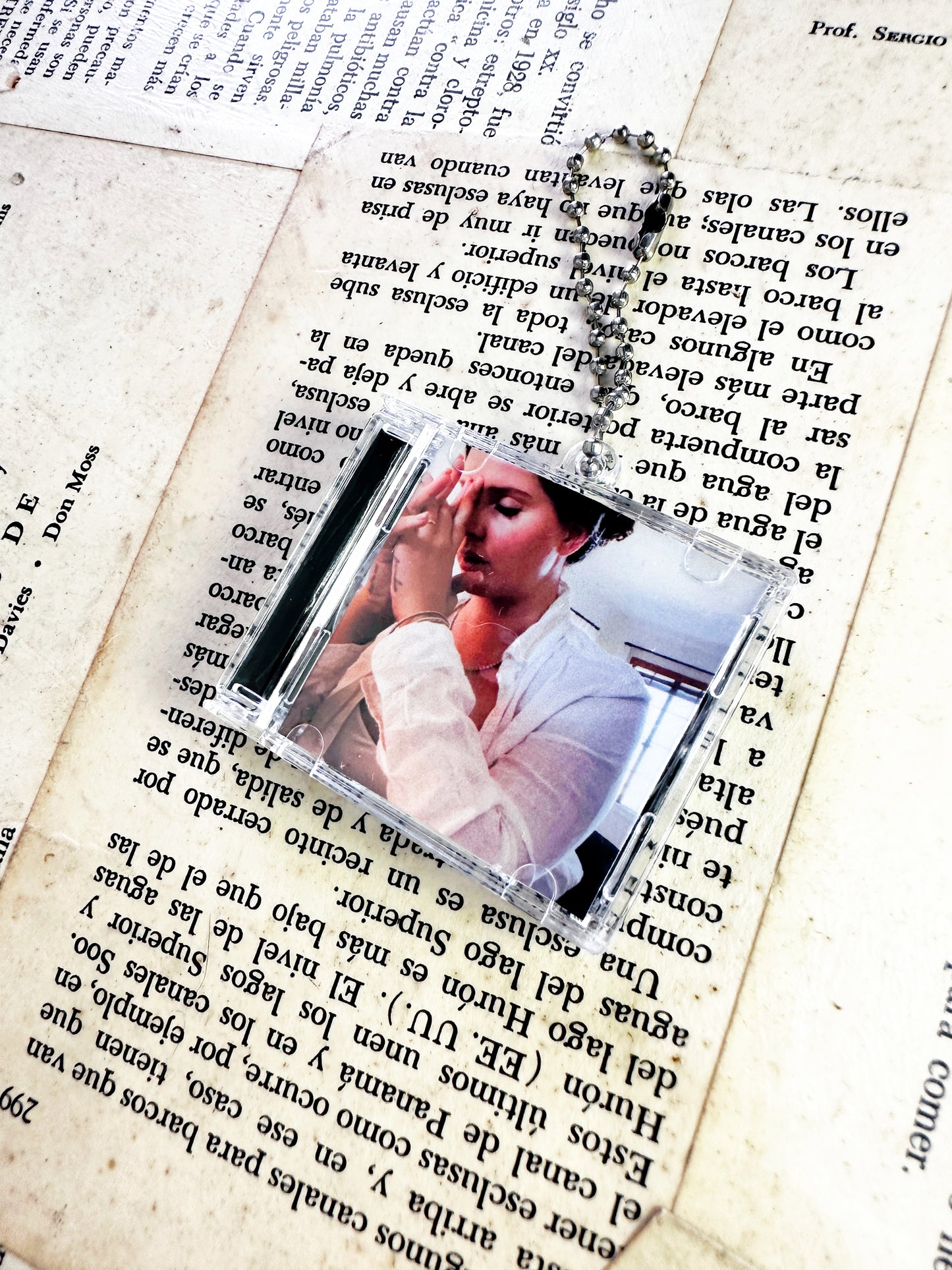 Lana del Rey- Llavero Mini CD  con NFC link personalizado| Regalo Musical Original