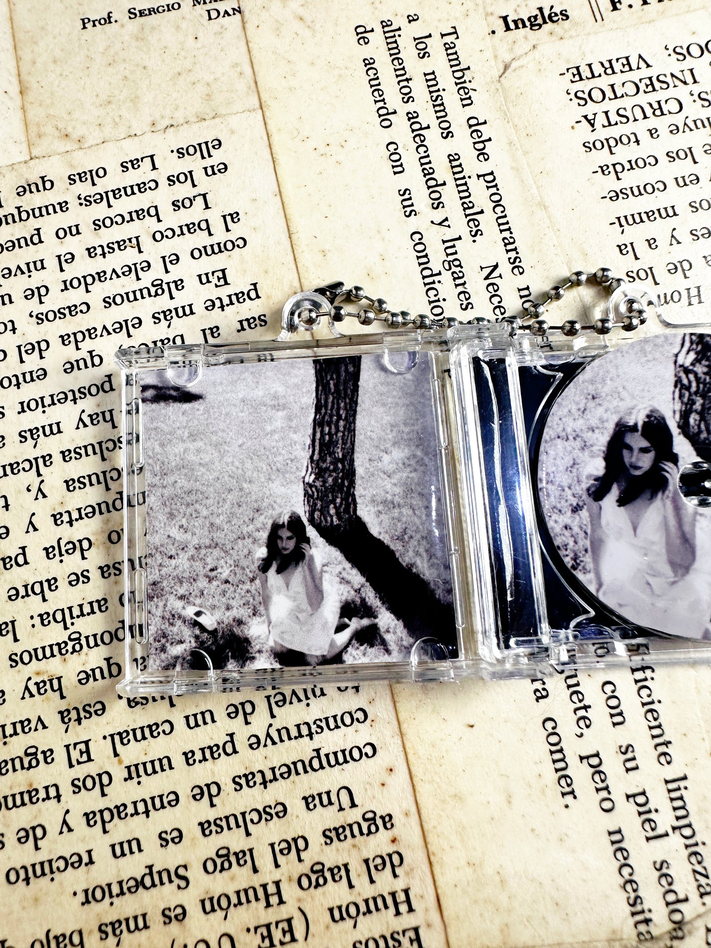 Lana del Rey- Llavero Mini CD  con NFC link personalizado| Regalo Musical Original
