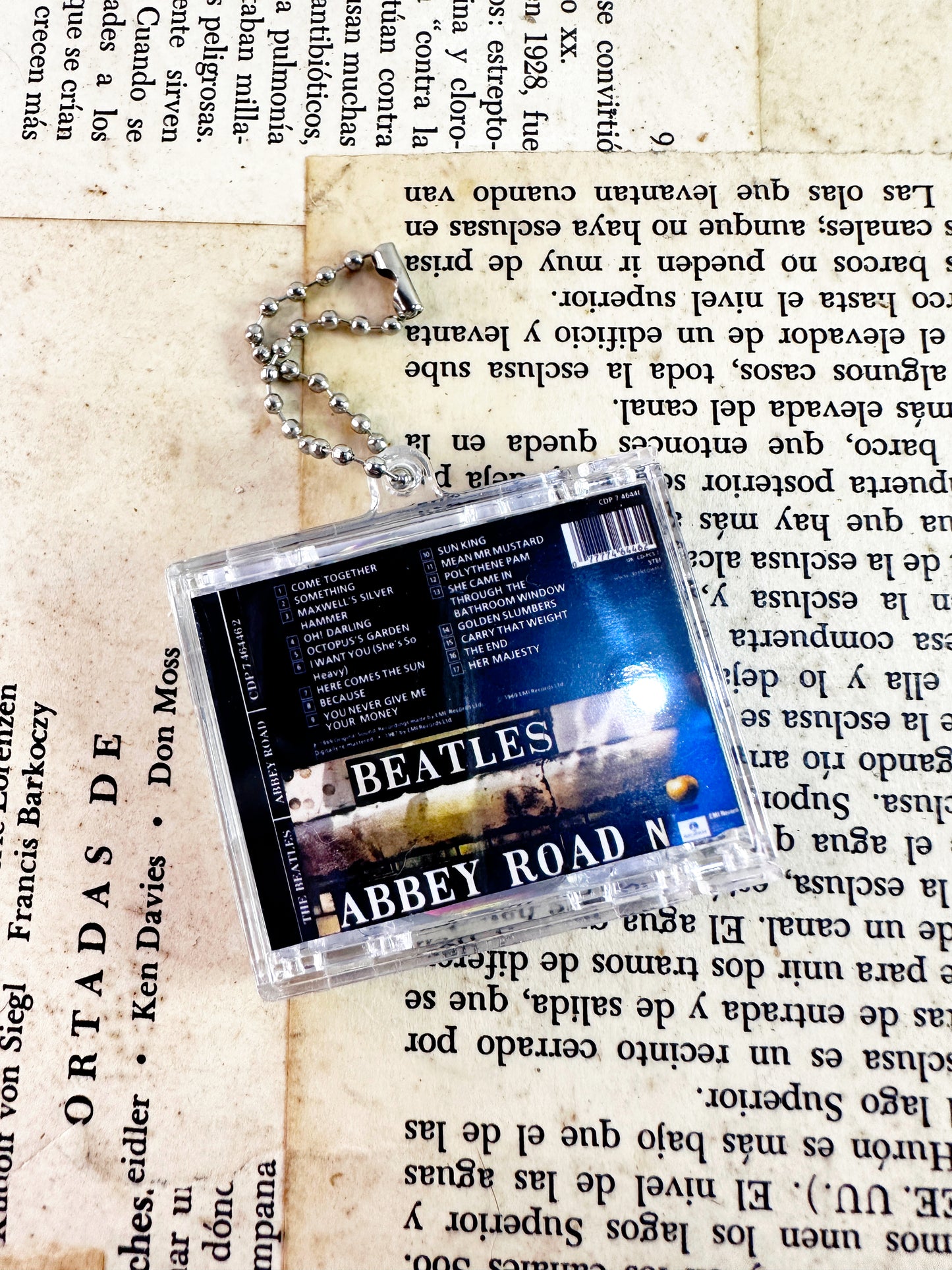 Los beatles abbey Road Llavero Mini CD  con NFC link personalizado| Regalo Musical Original