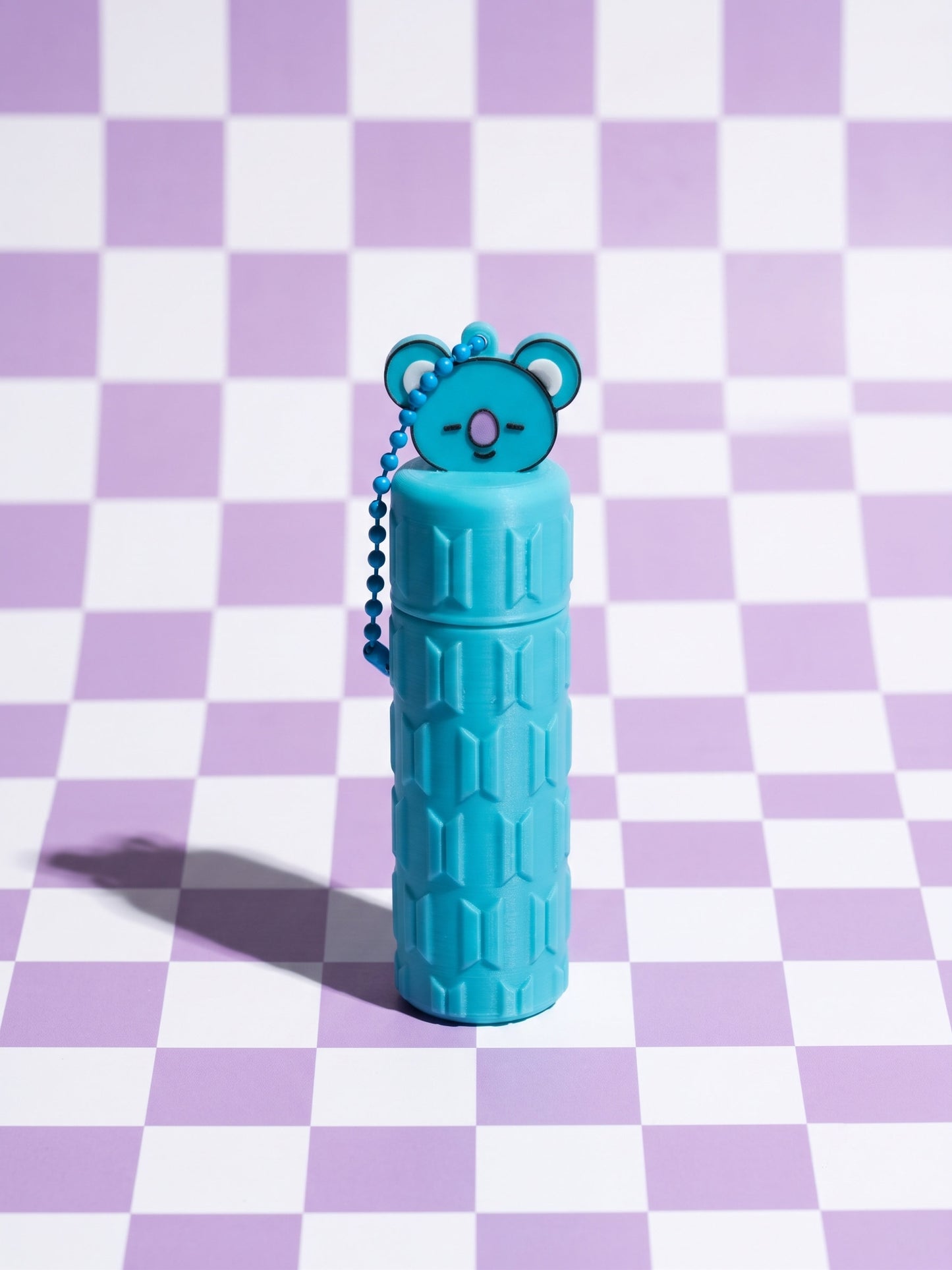 Llavero Porta Labial y Pastillero BT21 BTS