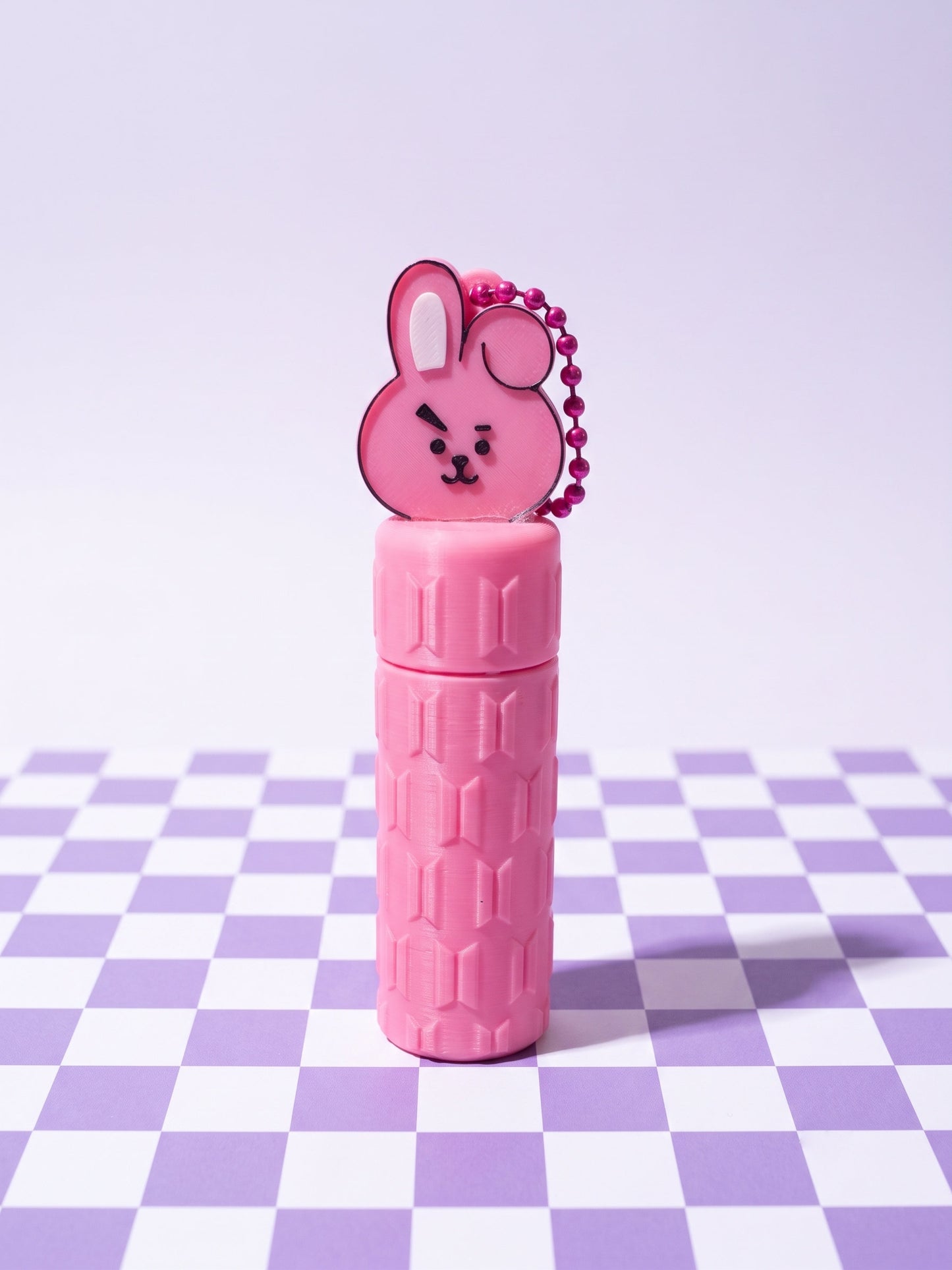 Llavero Porta Labial y Pastillero BT21 BTS