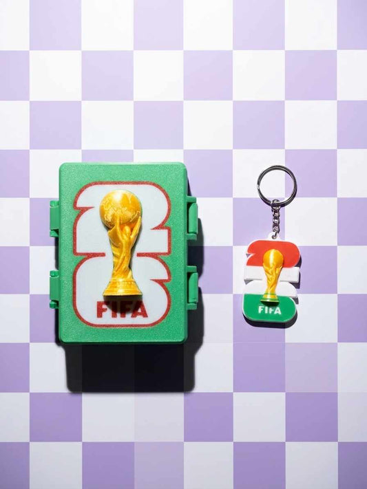 Caja Para Estampas Mundial 2026 Organizador Capacidad 200 Estampas Con Llavero Destapador