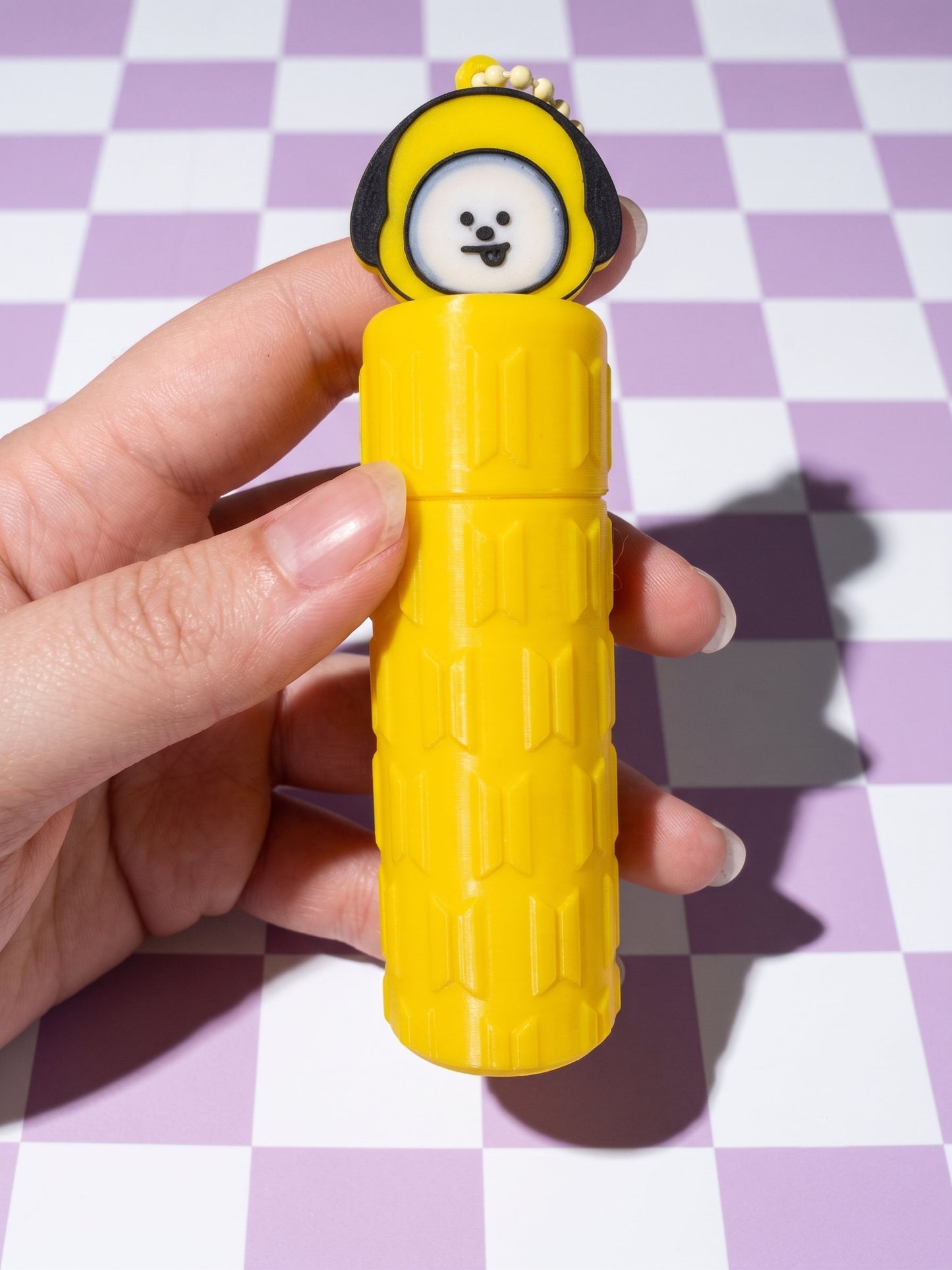 Llavero Porta Labial y Pastillero BT21 BTS